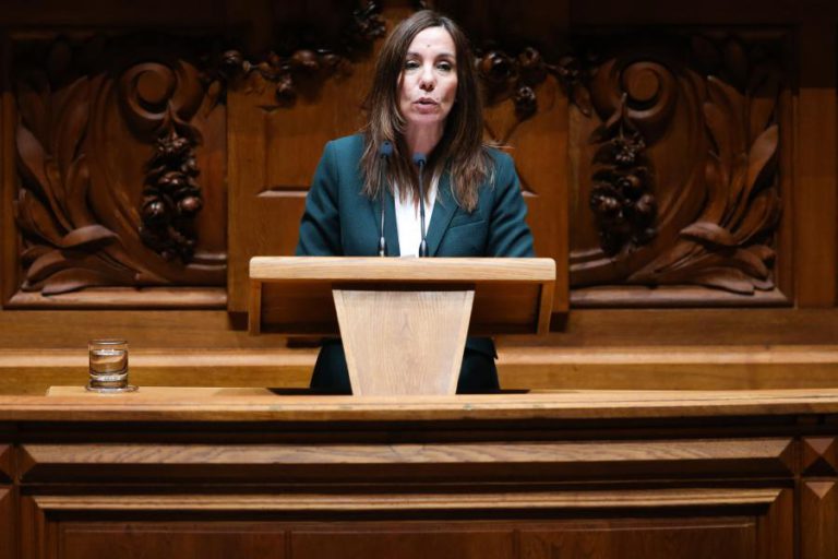 ‘VERDES’ CONCLUEM QUE “CONTINUAR A FAZER O CONTRÁRIO DE PSD/CDS DÁ FRUTOS”