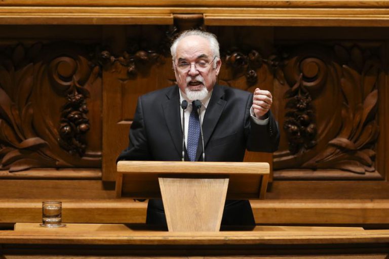 VIEIRA DA SILVA AFIRMA QUE “ESTE NÃO É UM ORÇAMENTO DE CLIENTELAS”