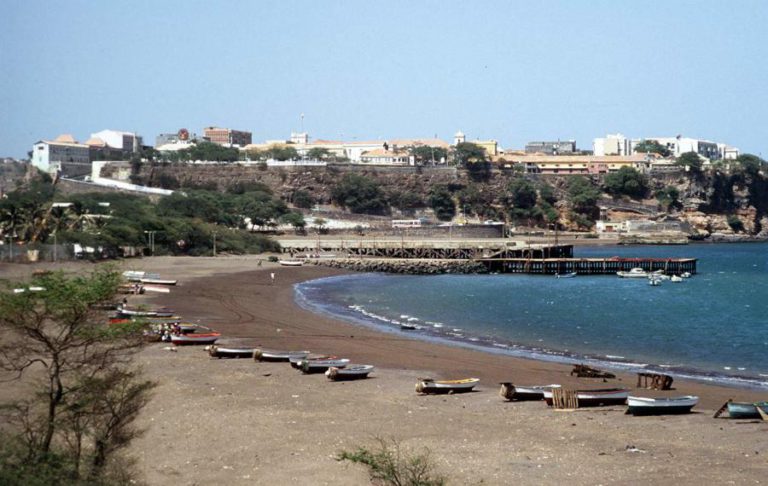 RECEITAS FISCAIS REPRESENTAM 19% DO PIB DE CABO VERDE