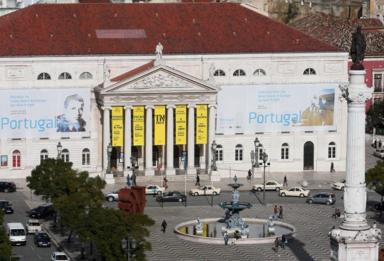 O TEATRO EXPERIMENTAL DO PORTO A PARTIR DE HOJE NO NACIONAL D. MARIA II