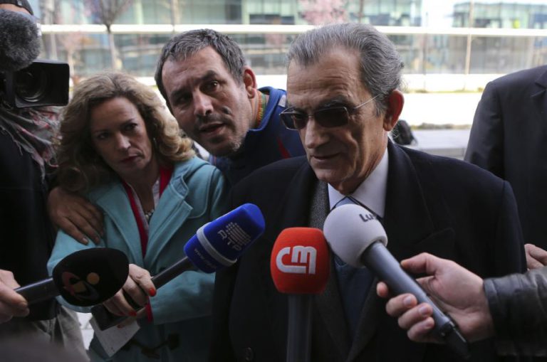 OLIVEIRA E COSTA CONDENADO A MAIS UM ANO DE PRISÃO
