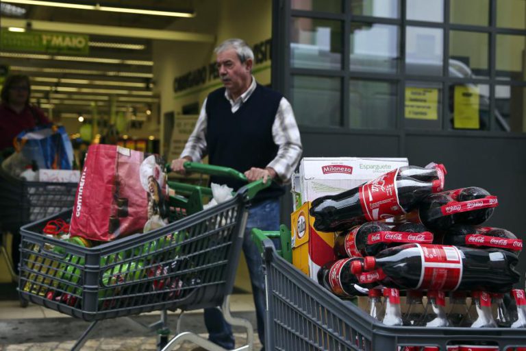 CRESCIMENTO DA ECONOMIA DESACELERA NO 3º. TRIMESTRE PARA 2,1%