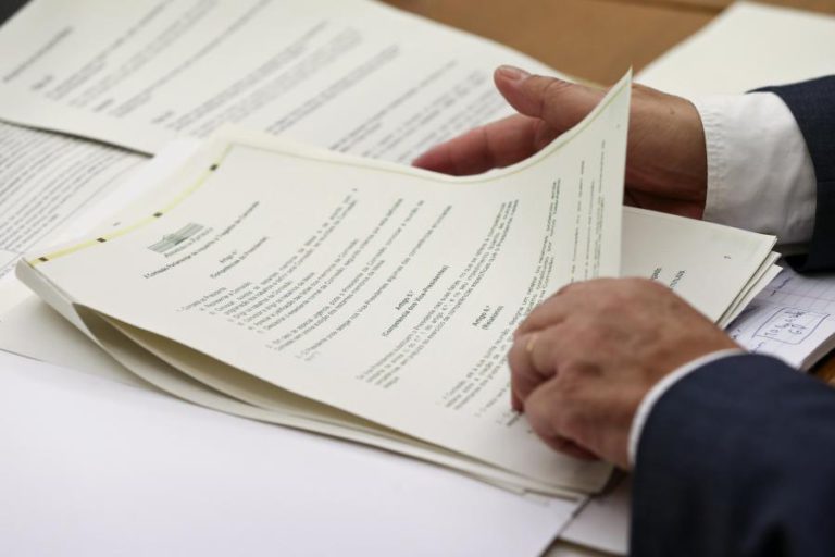 QUASE 260 PROPOSTAS DE ALTERAÇÃO DERAM ENTRADA “A NOVE DIAS DO FINAL DO PRAZO”