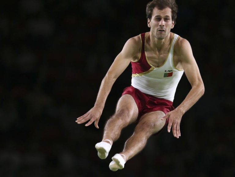 DIOGO ABREU TERMINA EM QUARTO A FINAL DE TRAMPOLIM DO CAMPEONATO DO MUNDO