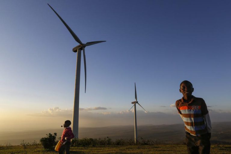 CABO VERDE QUER RENOVÁVEIS A GARANTIR MAIS DE METADE DAS NECESSIDADES ATÉ 2030