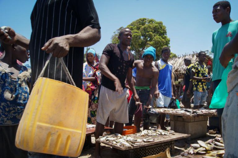 INFLAÇÃO NOS ALIMENTOS PODE TER AGRAVADO POBREZA EM 4% A 6% EM MOÇAMBIQUE