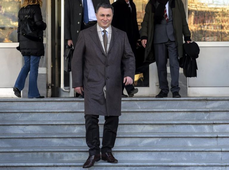 POLÍCIA ALBANESA CONFIRMA QUE EX-PM MACEDÓNIO EM FUGA ATRAVESSOU FRONTEIRA “A PÉ”