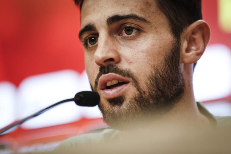 BERNARDO SILVA FALHA DUELO DE PORTUGAL COM A POLÓNIA