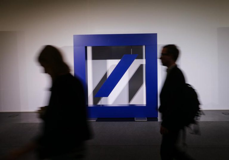 POLÍCIA ALEMÃ FAZ BUSCAS NO DEUTSCHE BANK POR SUSPEITA DE BRANQUEAMENTO