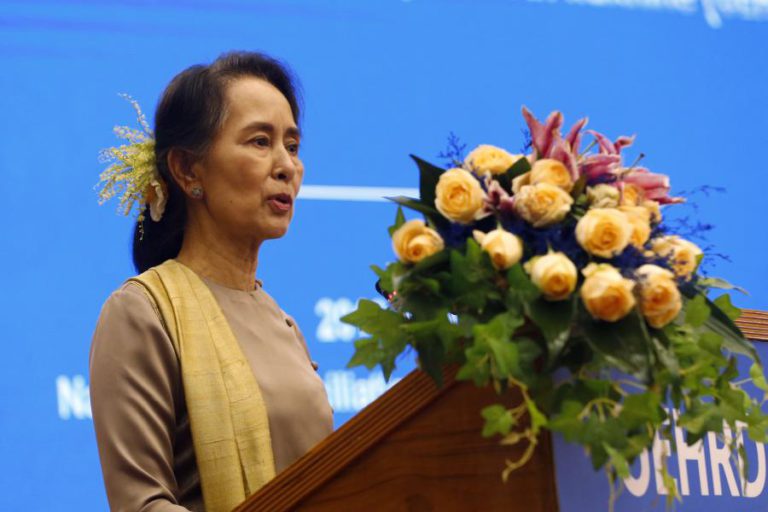 AMNISTIA INTERNACIONAL RETIRA PRÉMIO A AUNG SAN SUU KYI POR TRAIR VALORES QUE JÁ REPRESENTOU