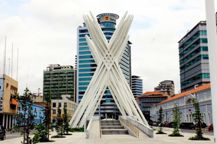 25055009.jpg