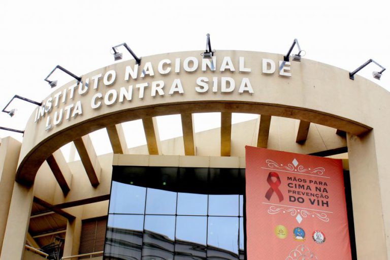 ORGANIZAÇÕES ANGOLANAS RECEBEM 15 DENÚNCIAS DIÁRIAS DE CONTAMINAÇÃO DOLOSA POR SIDA
