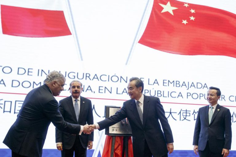 REPÚBLICA DOMINICANA ABRE EMBAIXADA EM PEQUIM