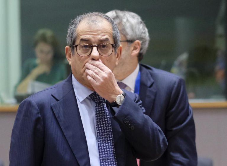 GOVERNO ITALIANO NÃO ALTERA PREVISÕES ECONÓMICAS APESAR DAS EXIGÊNCIAS DA UE