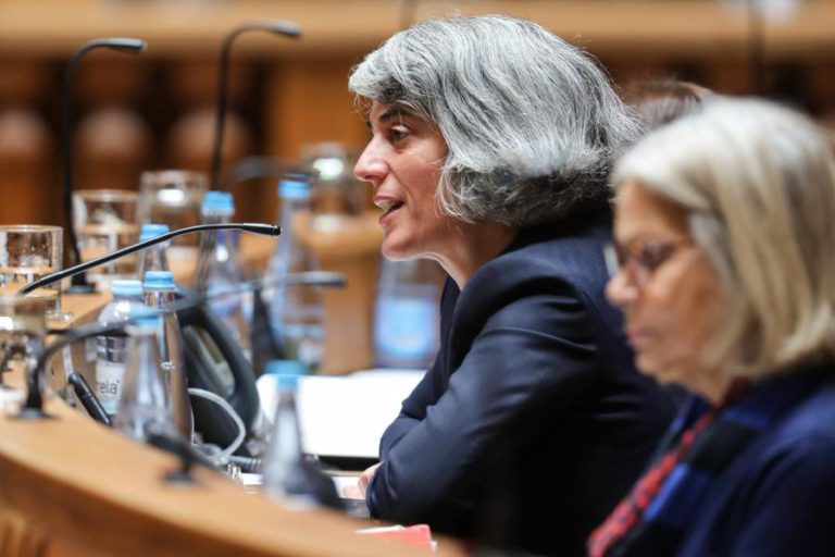 MINISTRA DA CULTURA DIZ QUE “HÁ VALORES CIVILIZACIONAIS QUE DIFERENCIAM POLÍTICAS” –