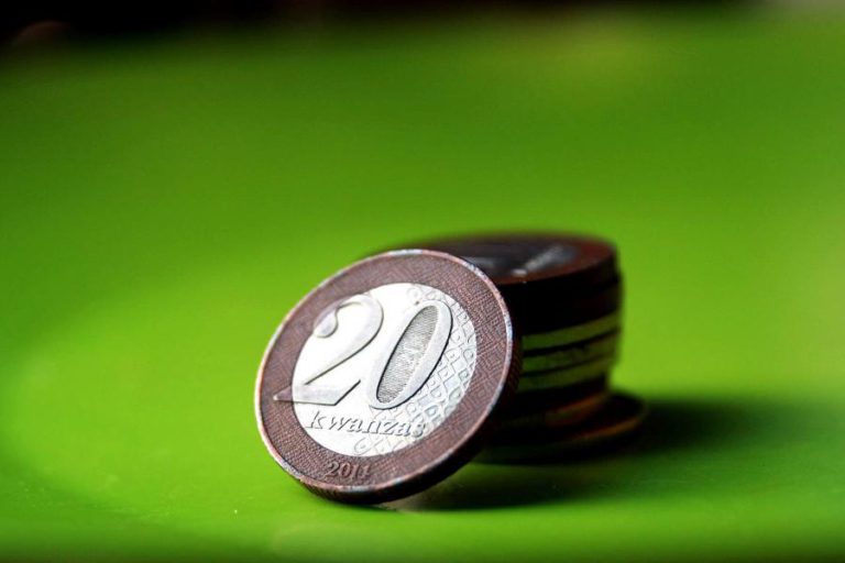KWANZA VOLTA A APRECIAR-SE HOJE FACE AO EURO E AO DÓLAR