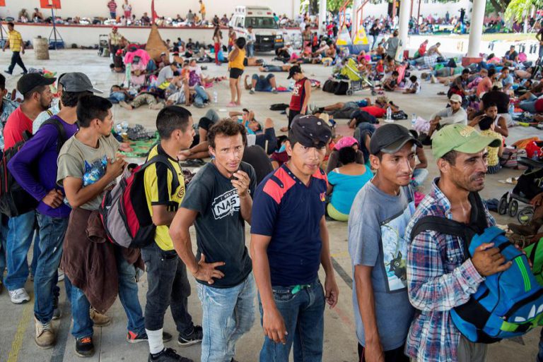 CERCA DE 5.500 MIGRANTES QUE QUEREM ENTRAR NOS EUA CHEGARAM À CIDADE DO MÉXICO