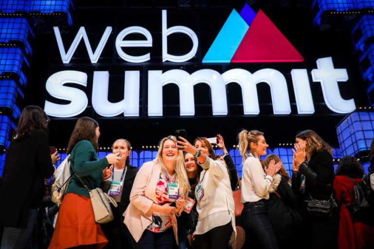 COMPRAS ‘TAX FREE’ CRESCEM 13% EM LISBOA DURANTE WEB SUMMIT