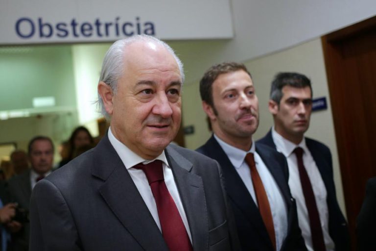 RIO NÃO SE COMPROMETE COM POSIÇÃO DE VOTO SOBRE TEMPO DE SERVIÇO DOS PROFESSORES