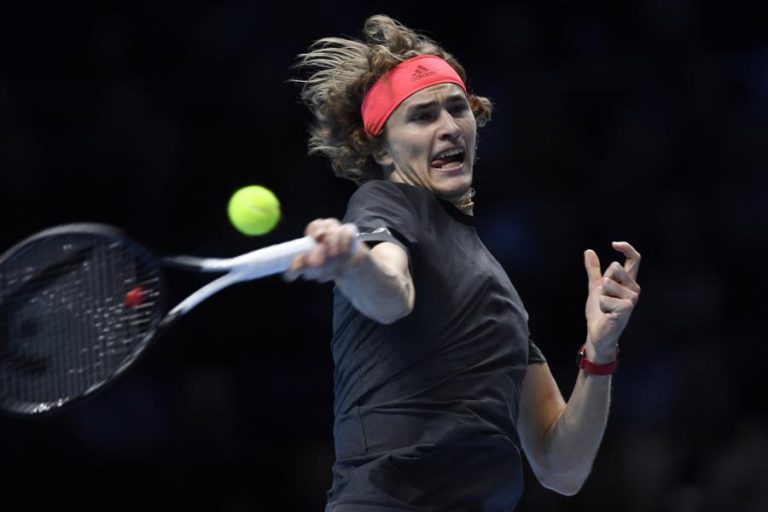 ZVEREV PELA PRIMEIRA VEZ NAS MEIAS-FINAIS DAS ATP FINALS