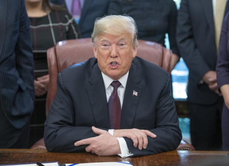 ONDA DE FRIO NOS EUA LEVA TRUMP A QUESTIONAR DE NOVO AS ALTERAÇÕES CLIMÁTICAS