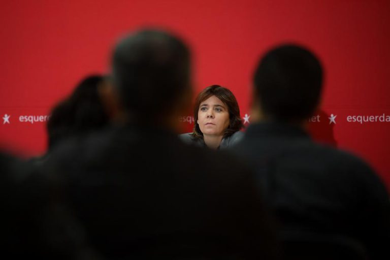 BE ASSUME “ENORME DIVERGÊNCIA” COM O GOVERNO SOBRE CONSOLIDAÇÃO ORÇAMENTAL