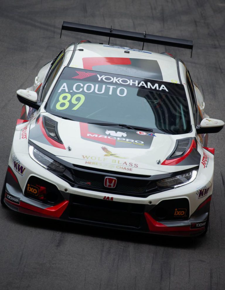 ANDRÉ COUTO EM 21.º LUGAR NA TAÇA DO MUNDO DE CARROS DE TURISMO DO GP MACAU