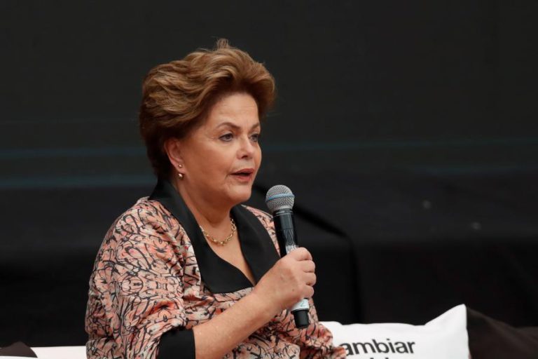 DILMA ROUSSEFF PROMETE “ALIANÇA ATÉ COM O DIABO” PARA COMBATER BOLSONARO
