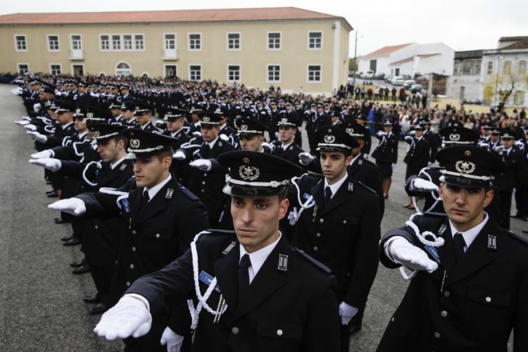 MINISTRO DA ADMINISTRAÇÃO INTERNA ANUNCIA FORMAÇÃO DE 600 NOVOS AGENTES DA PSP EM 2019