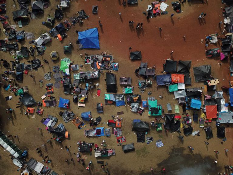 EUA E FUTURO GOVERNO DO MÉXICO CHEGAM A ACORDO PARA RETER MIGRANTES