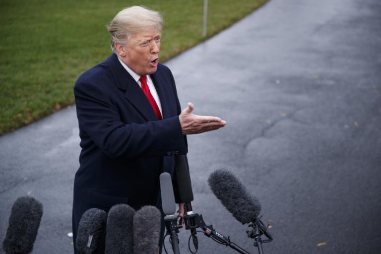 TRUMP DIZ QUE NÃO ACREDITA EM RELATÓRIO SOBRE AS ALTERAÇÕES CLIMÁTICAS