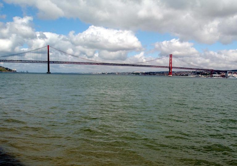 OBRAS NA PONTE 25 DE ABRIL VÃO COMEÇAR “EM BREVE” – MINISTRO