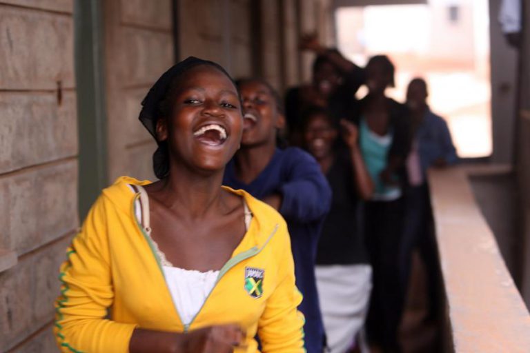 MOÇAMBIQUE DEVE REFORÇAR QUOTAS DE MULHERES NOS ÓRGÃOS DO PODER