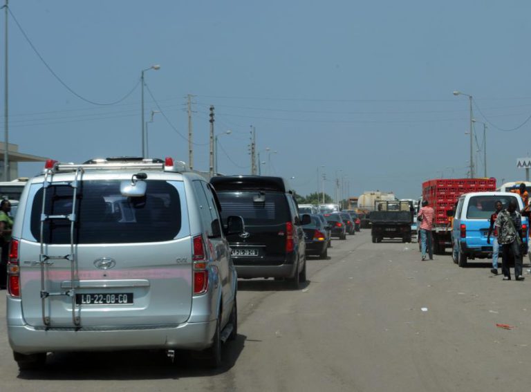 OITO MORTOS E 29 FERIDOS EM ACIDENTES NO FIM DE SEMANA EM LUANDA — POLÍCIA