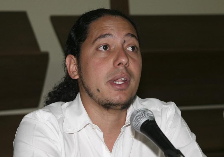 ESCRITOR ANGOLANO ONDJAKI CONSIDERA AUDIÊNCIA DE PRESIDENTE COM ATIVISTAS É “BOM SINAL”