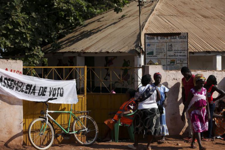 PRESIDENTE DA GUINÉ-BISSAU MARCA ELEIÇÕES LEGISLATIVAS PARA 10 DE MARÇO