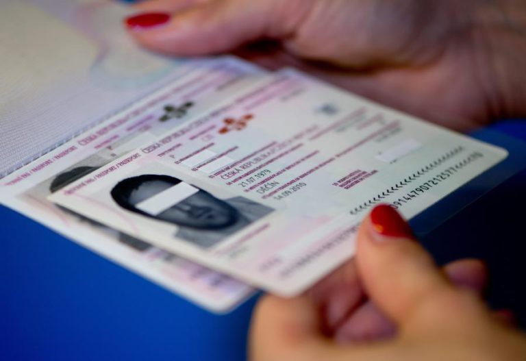 PORTUGUÊS EM GREVE DE FOME EM CABO VERDE POR RECUSA DE VISTO A MULHER CABO-VERDIANA