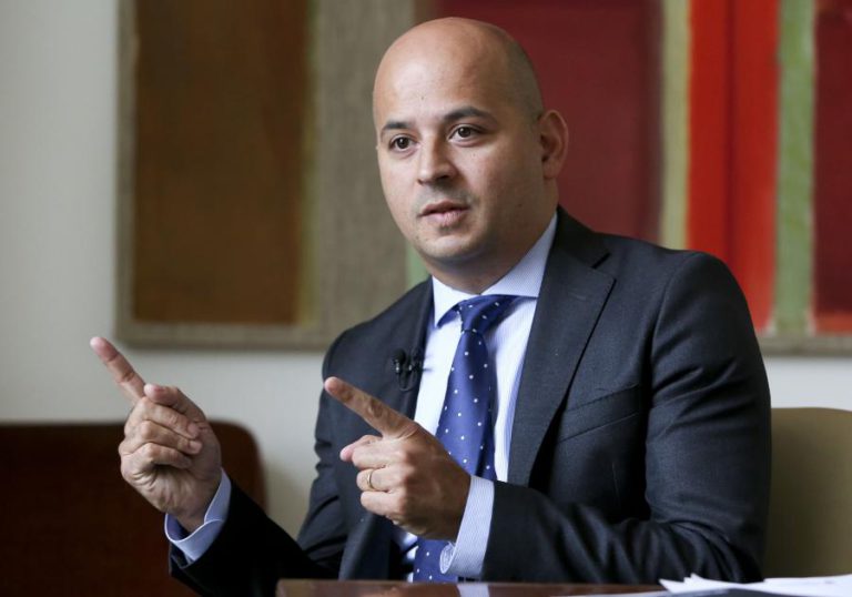 PORTUGAL DEVE HABITUAR-SE À “NORMALIDADE” DE UM DÉFICE “PRÓXIMO DO ZERO”