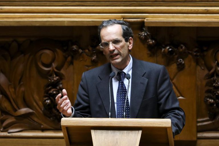 PAULO TRIGO PEREIRA SAI DA BANCADA DO PS E PASSA A DEPUTADO NÃO-INSCRITO