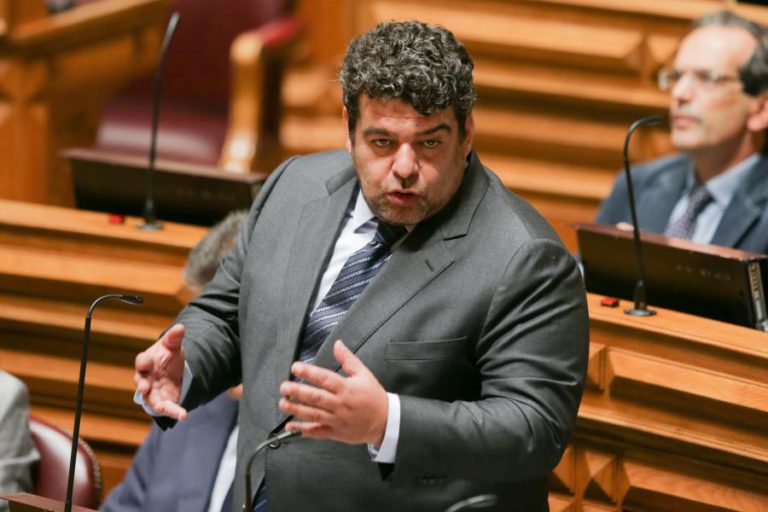 VIAGENS GALP: MP PROPÕE SUSPENSÃO PROVISÓRIA DO PROCESSO A ARGUIDOS