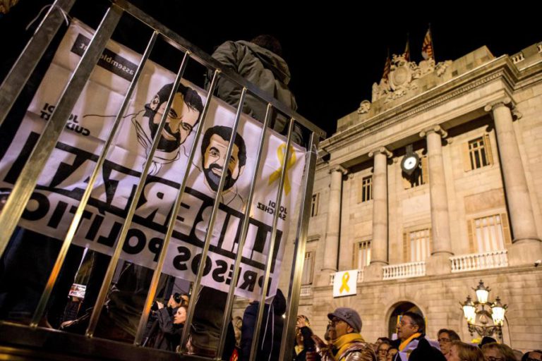 DOIS DIRIGENTES SEPARATISTAS CATALÃES FAZEM GREVE DE FOME CONTRA “TRATAMENTO INJUSTO”