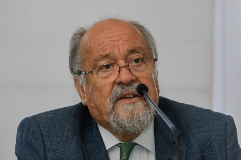 BOMBEIROS VOLUNTÁRIOS SUSPENDEM INFORMAÇÕES OPERACIONAIS A COMANDOS DISTRITAIS