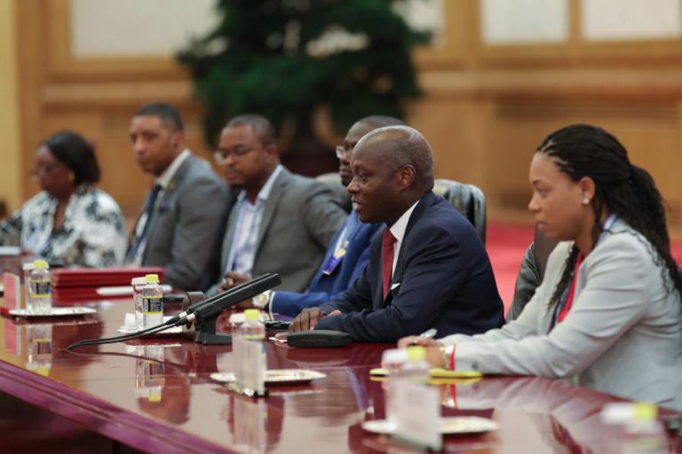 PRESIDENTE DA GUINÉ-BISSAU PROMULGA ALTERAÇÕES AO ESTATUTO DE CARREIRA DOCENTE