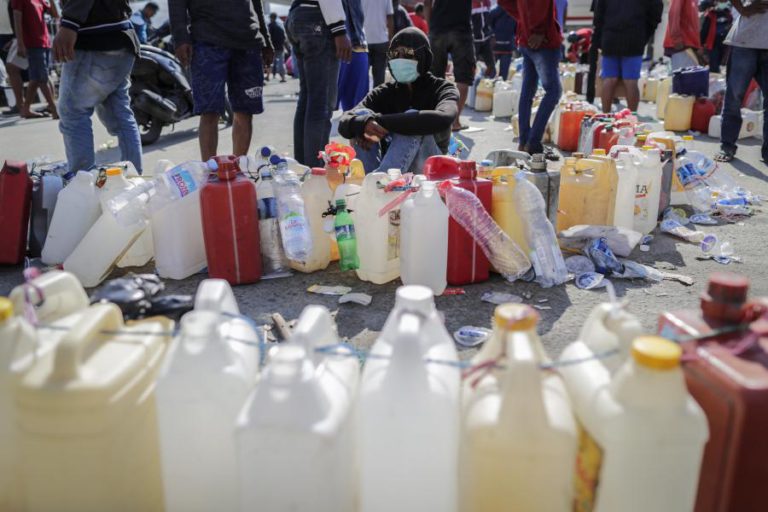 PLÁSTICOS DE PELO MENOS 25 PAÍSES INVADEM ILHA DESABITADA DE CABO VERDE — AMBIENTALISTAS