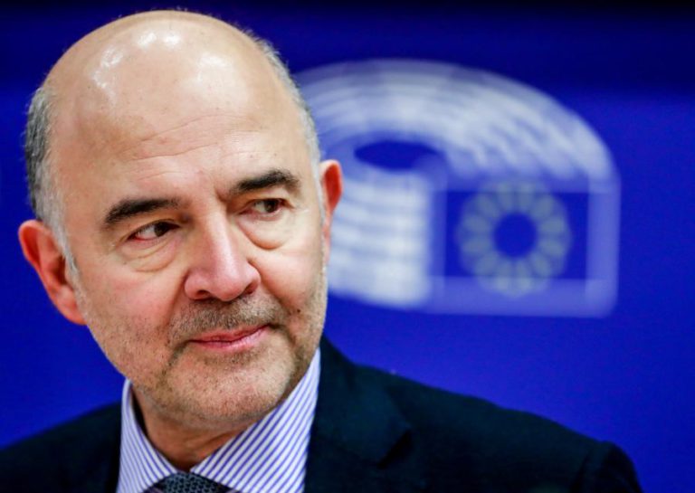 MOSCOVICI SAÚDA VONTADE DE COOPERAÇÃO DO GOVERNO ITALIANO, MAS QUER COMPROMISSOS