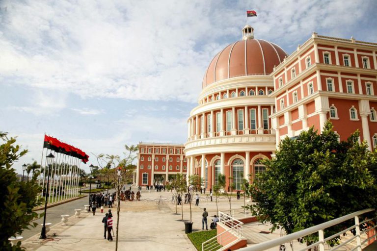 ORÇAMENTO GERAL DO ESTADO PARA 2019 APROVADO PELO PARLAMENTO ANGOLANO