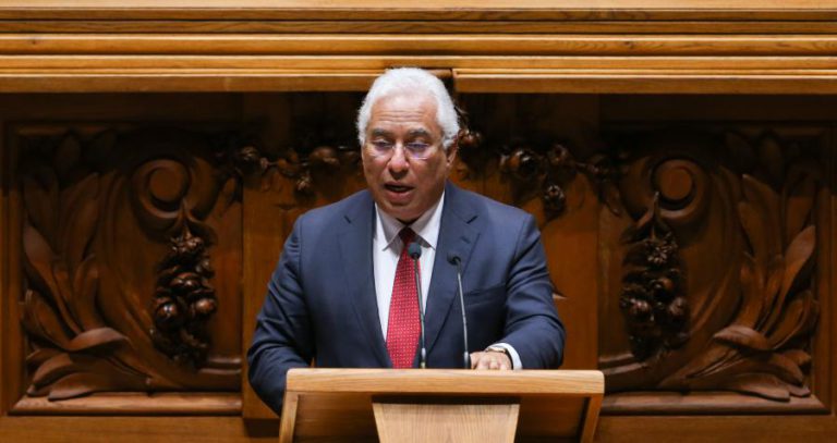 COSTA  INFORMA QUE A COMUNIDADE PORTUGUESA “ESTÁ BEM” NO ÂMBITO DE MANIFESTAÇÕES EM FRANÇA