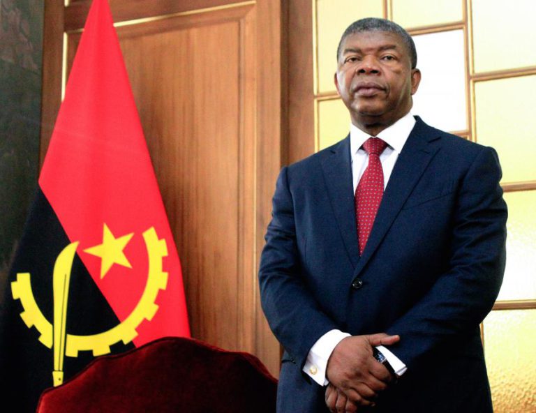 FÉRIAS DE JOÃO LOURENÇO EM MOÇAMBIQUE SÃO SINAL DE APROXIMAÇÃO COM ANGOLA