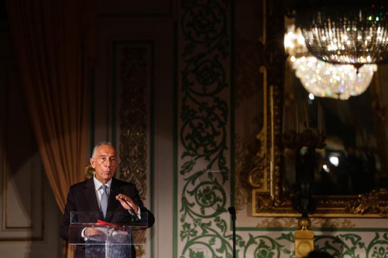 PRESIDENTE DA REPÚBLICA PONDERA MODELO PARA O 05 DE OUTUBRO QUE EVITE “RUÍDO” EM VÉSPERAS DE ELEIÇÕES