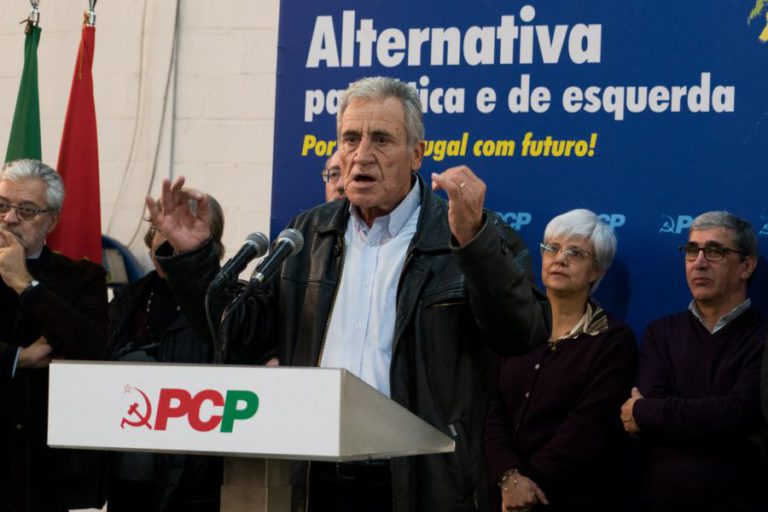 JERÓNIMO DE SOUSA CONTRA “RESISTÊNCIA” DO GOVERNO A PRETENSÕES DOS BOMBEIROS